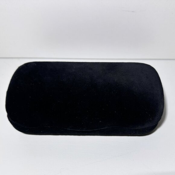 Gucci Velvet Glasses Case with Dust Cloth - Picture 4 of 5